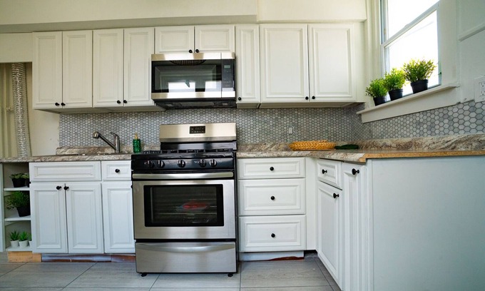 Atlantic City Cottage | Modern 2BD/1BA Cottage, Steps from Beach+Caesars