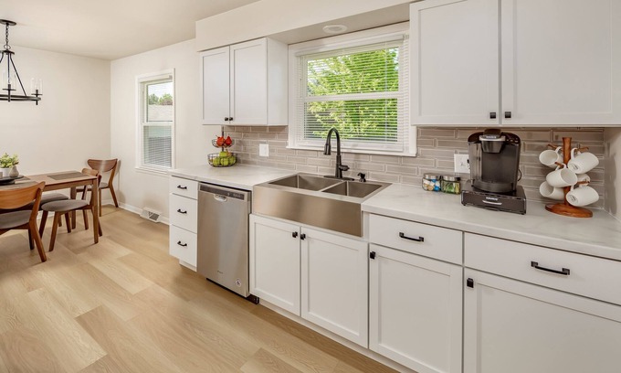 Moline House | Modern 3BR Moline Ranch Home, Great Location