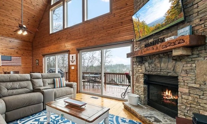 Saxony Forest Cabin | Modern 4 bed 3.5 bath Cabin: Lake Keowee views & Boat Slip Dock! Near Clemson!