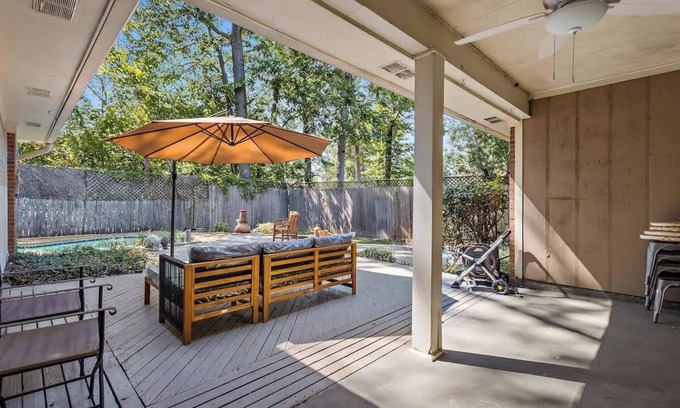 Tougaloo House | Modern 4BR Getaway w/Spacious Backyard and Pool