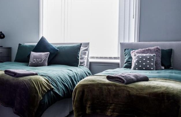 Anfield House | Modern 5 Bed Near LFC Stadium