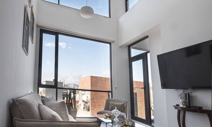 La Carolina Apartment | MODERN AND CUTE DUPLEX
