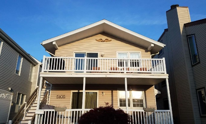 South End Condo | Modern and relaxing great location, only 4 homes to the beach, 2 large decks.