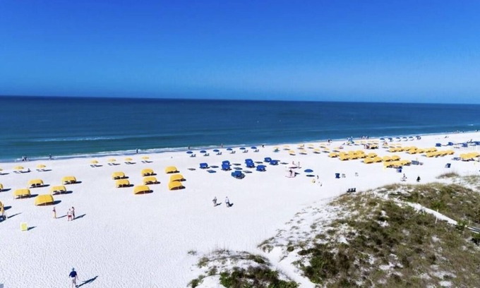 Belle Vista Condo | Modern Beach Condo ON St. Pete Beach!