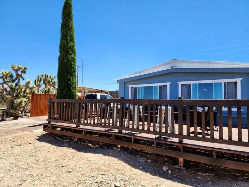 Meadview House | Modern Cabin with Arcade, Foosball Table and Fire Pit in Meadview, Arizona