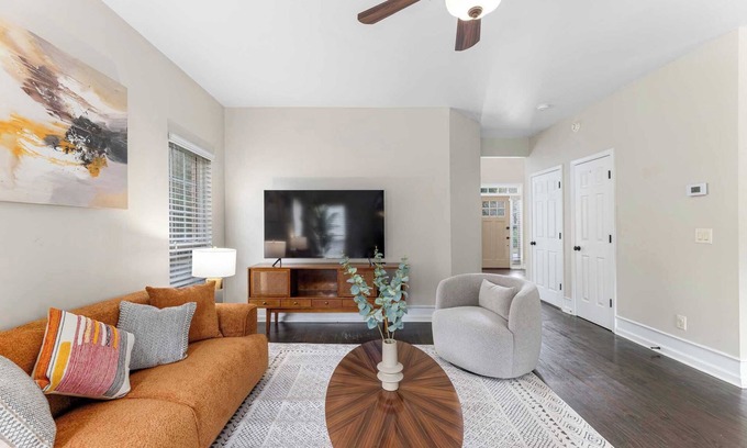 Buford House | Modern Elegance on Silver fox path #41856