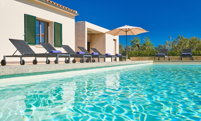 Manacor Villa | Modern finca with pool, chill-out, air conditioning and garden near Porto Cristo