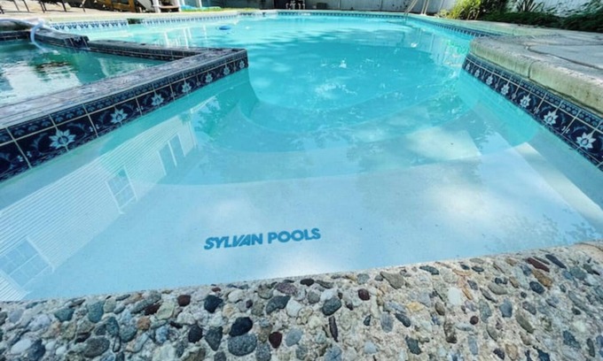 Wynnewood House | Modern Getaway POOL & GAME ROOM