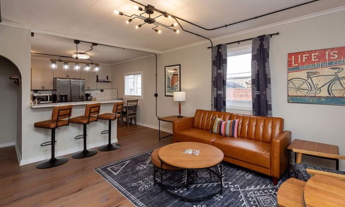 West Des Moines Apartment | Modern Loft in Valley Junction!