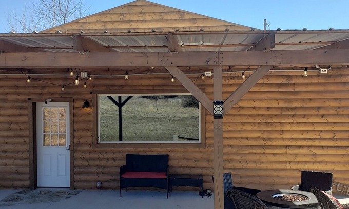 Tulsa Cabin | Modern Log Cabin with indoor and outdoor jacuzzi tubs