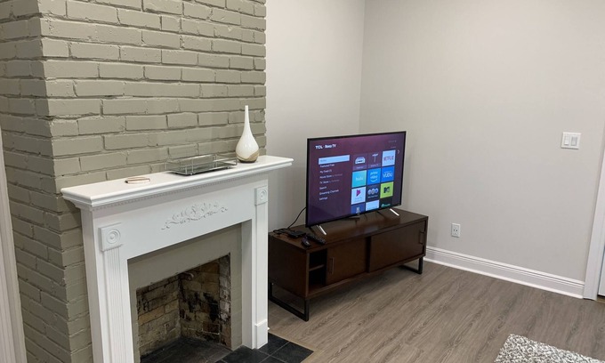 Mobile House | Modern lower level midtown apartment with cable and high speed internet!