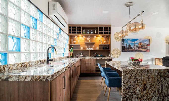 Cali Apartment | Modern, Luxurious and Tradicional Apartments by Samilis Place