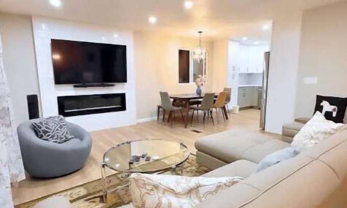 Fremont House | Modern luxurious New Renovated Special 5BR Fremont Tesla Facebook whole housen
