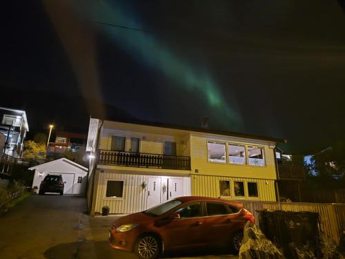 Tromsdalen Apartment | Modern Luxury Villa- Free parking