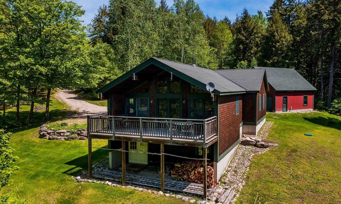 Stratton House | Modern Mt.Snow/Stratton Mountain House