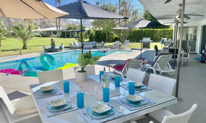 Indian Canyon House | Modern Palm Springs Golf Course Property, 3 bedrooms,sleeps 6,pool/jacuzzi