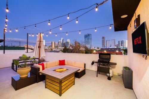 Pico-Union House | Modern Rooftop Villa