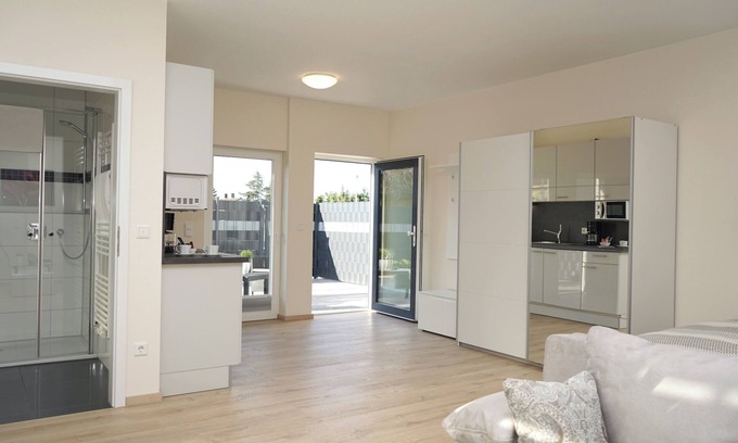 Sulzbach am Main Apartment | Modern studio with terrace (approx. 40 sqm)