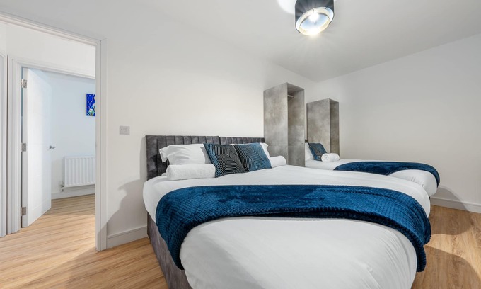 Potters Bar Apartment | Modern stylish 2 bed in Potters Bar