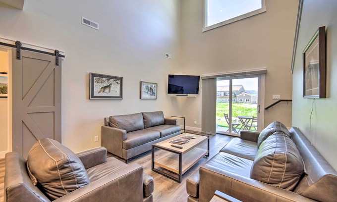 Swan Valley House | Modern Swan Valley Townhome w/Walking Trails