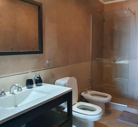 Comodoro Rivadavia Apartment | Moderno y céntrico departamento - Mooi Aparts