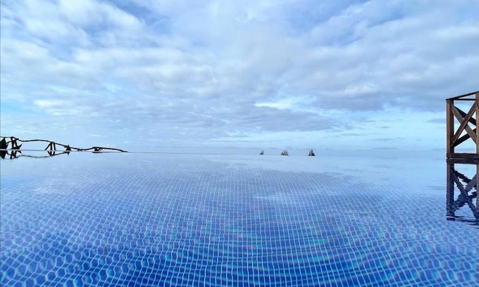 Estreito da Calheta House | ModuLAR