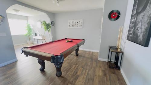 Torrey Pines Ranch House | Molino 3 bedroom 2 bath with pool