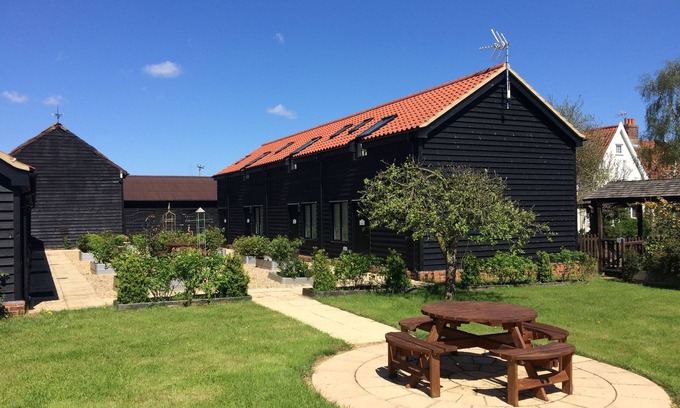 Saxmundham Cottage | Mollett's Farm