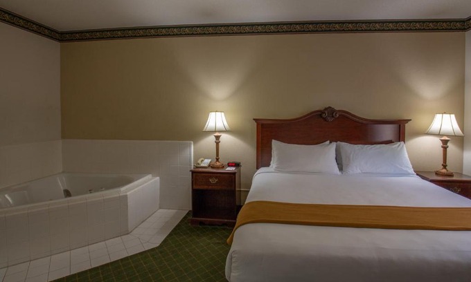 Moncks Corner Hotel | Moncks Corner Inn