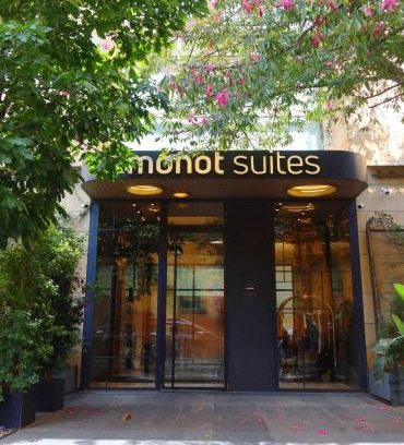 Sodeco Hotel | Monot Suites