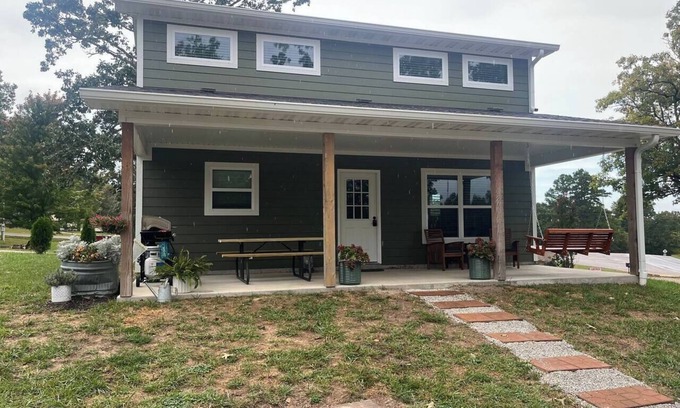 Licking House | Montauk State Park Trout Cabin