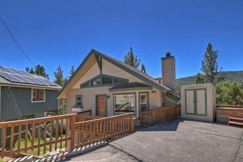 Moonridge House | Monterey Mountain View Cabin W Hot Tub