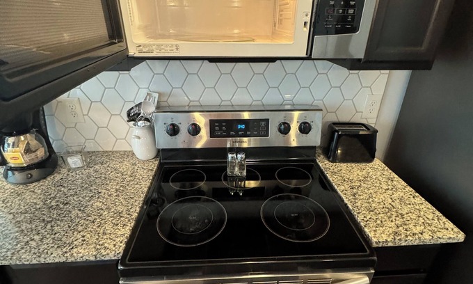 Columbus Apartment | Month-to-Month in Columbus/Dublin