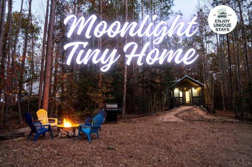 Mentone House | Moonlight at Mentone with Free Internet