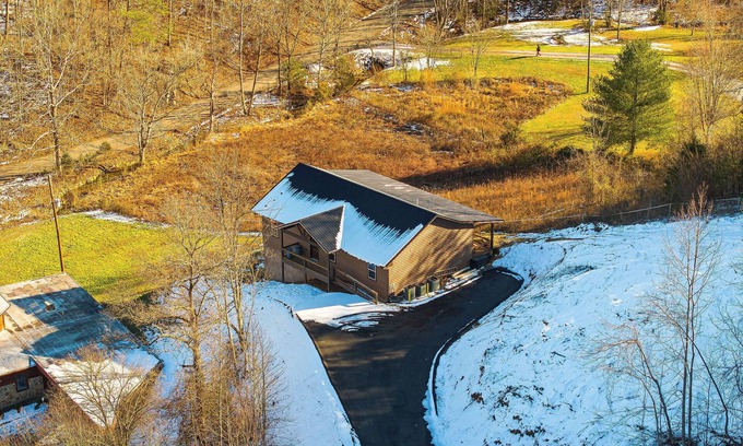 Seymour Cabin | More than Swimming in the Smokies