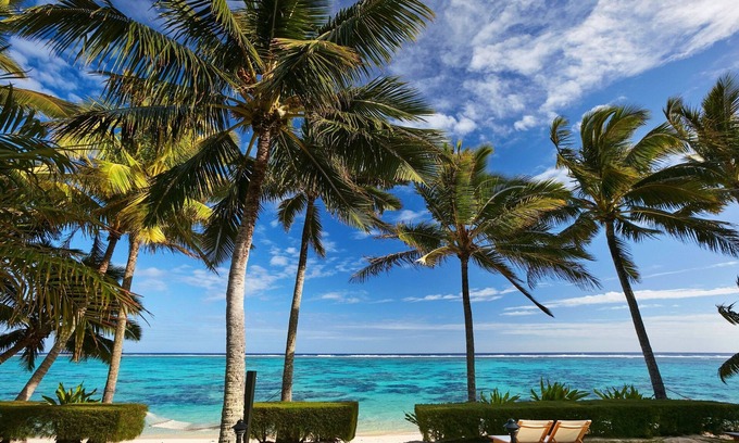 Tapere of Titikaveka Hotel | Motu Beachfront Art Villas