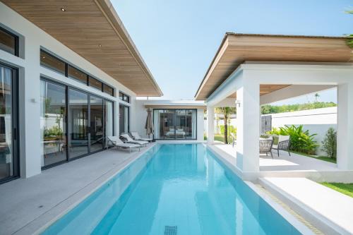 Mai Khao Villa | Mouana Breeze Maikhao 3-bedroom Pool Villa