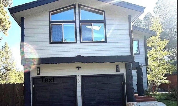 Tahoe Island House | Mountain Gem, large house perfect for families.