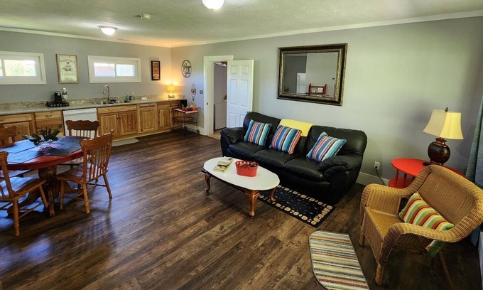 Saint Andrews House | Mountain Point of View Cottage