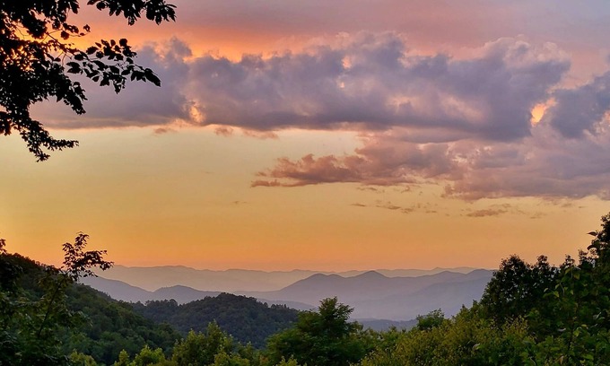 Sylva Cabin | Mountain Top Cabin with a View that is Centrally Located in Western Carolina.