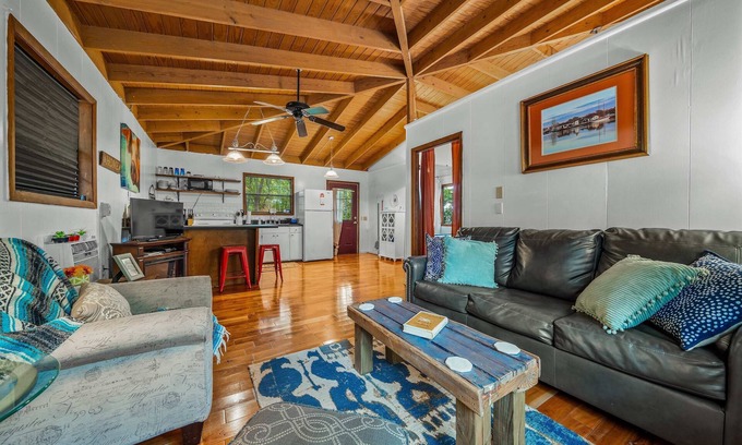 Mentone House | Mountain Treehouse - Magpie Nest