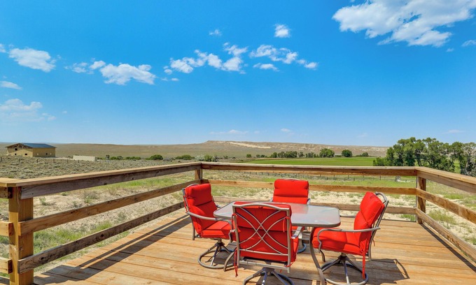 Lander House | Mountain-View Retreat in Lander w/Private Yard!