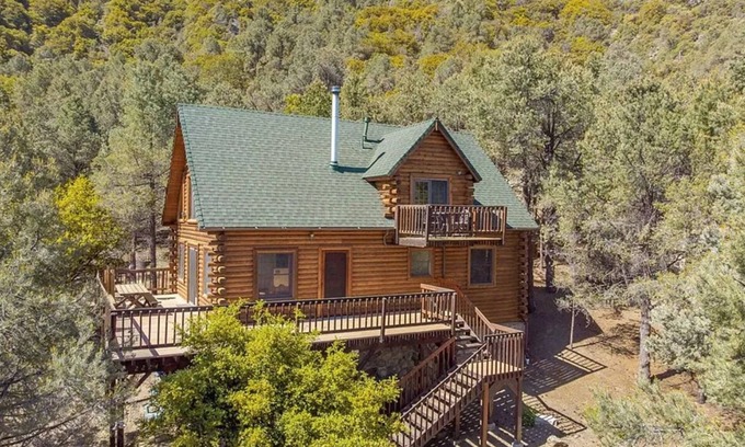 Frazier Park Cabin | Mountain Vista Hideaway: Glamping in Your Own Private Treehouse