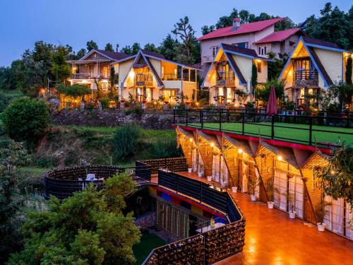 Kaul Hotel | Moustache Select Mukteshwar