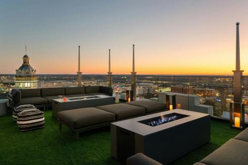 Columbia Hotel | Moxy Columbia Downtown