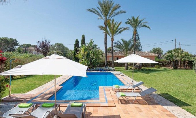 Son Baulo Villa | Mulholland Villa