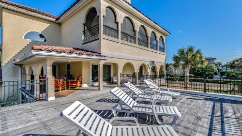 Debordieu Colony House | Mull Cottage home by Peace Vacations