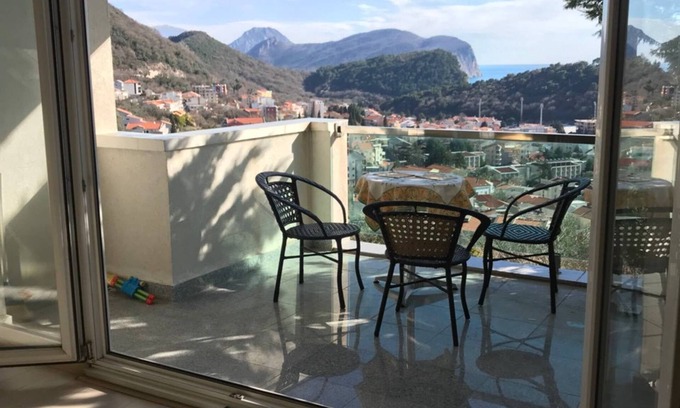 Petrovac Apartment | Mum's Apartment Petrovac on the sea of Montenegro
