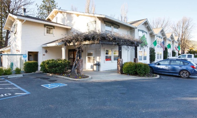 Murphys Hotel | Murphys Inn Motel