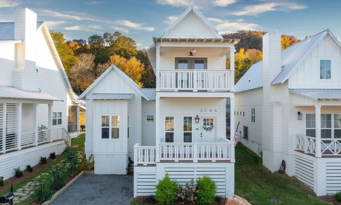 Guntersville House | My Happy Place at River Rocks Plantation